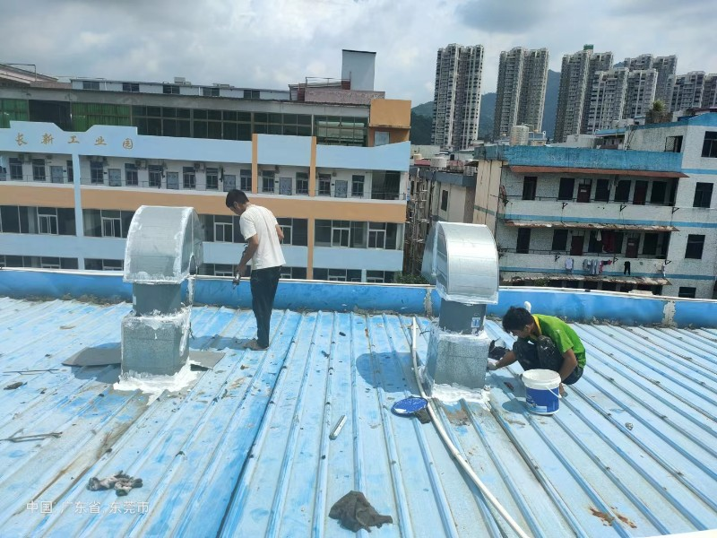 平顶山钢结构屋面涂料维修方法